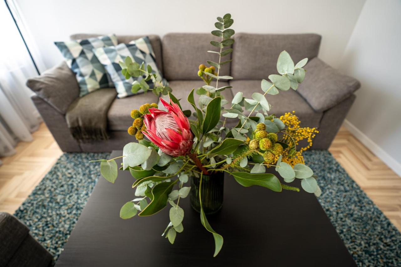 Lovely Apartment In The City Center Kaunas Exterior foto